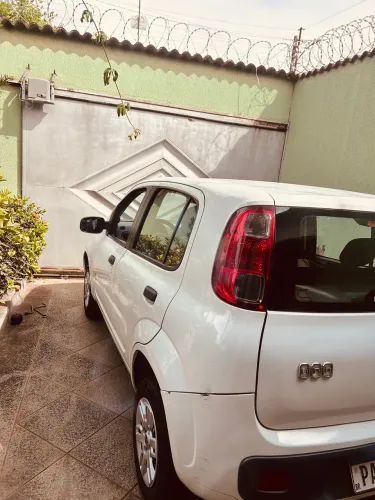 Fiat Uno Vivace 1.0 EVO Fire Flex 8V 3P 2015
