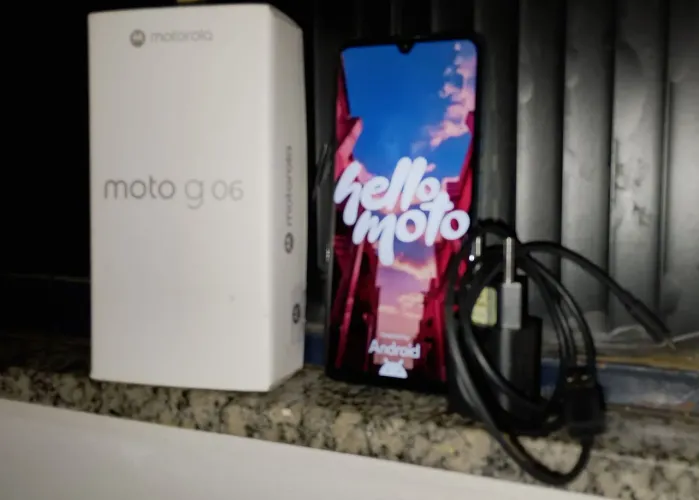 Vende-se Smartphone Motorola Moto G06 