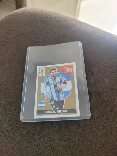 Figurinha legend dourada do messi