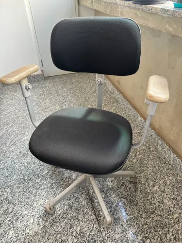 Cadeira de Escritório Giroflex