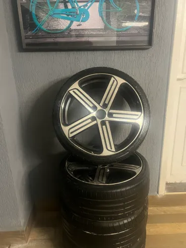 Vendo ou troco rodas da AMG 