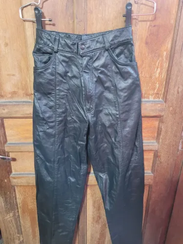 Calça couro legítimo n° 36 / 38