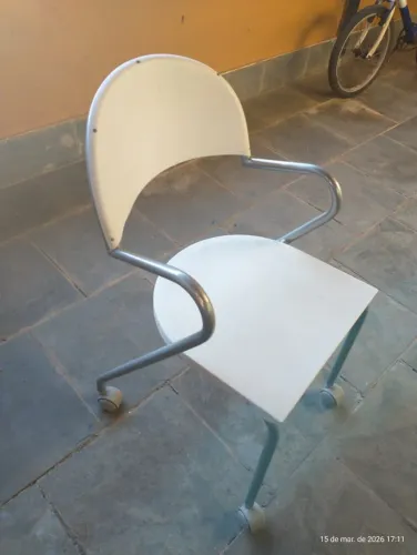 Cdeira escritorio em aço tok stok