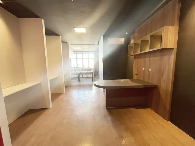 Linda Sala comercial para locação ou venda no Jardim Aquarius