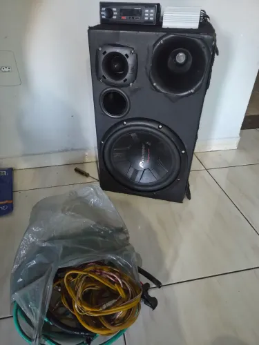 Vendo som completo com. Fiação 