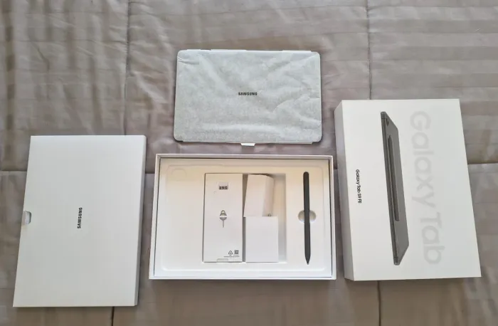 Tablet Galaxy S9 FE + TECLADO E MOUSE BLUETOOTH
