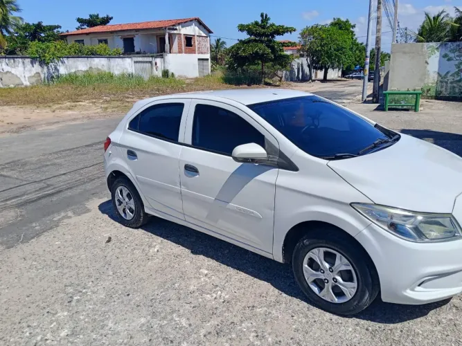 Chevrolet Onix JOY Hatch 1.0 8V Flex Mec. 4P 2018