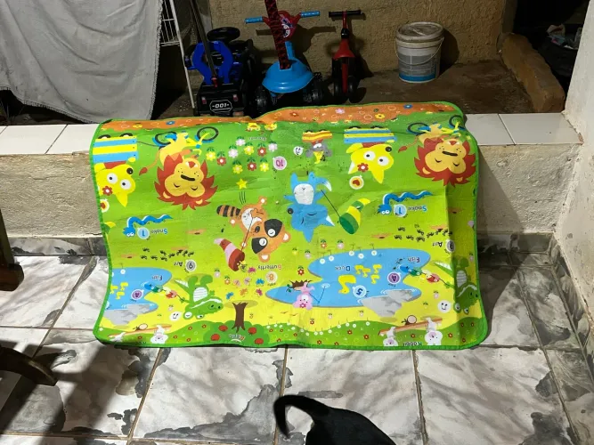 Tapete impermeável de criança 
