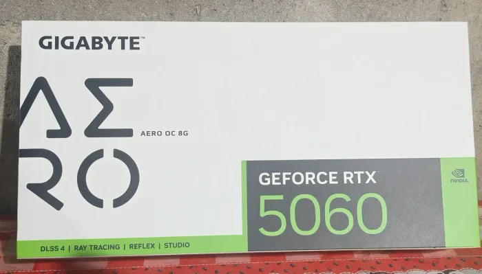 Placa de Vídeo RTX 5060 Gigabyte Aero
