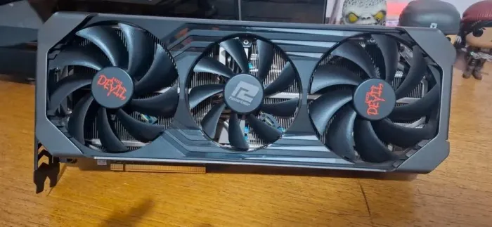 PLACA DE VÍDEO NOVÍSSIMA RED DEVIL Rx 6700xt 12GB