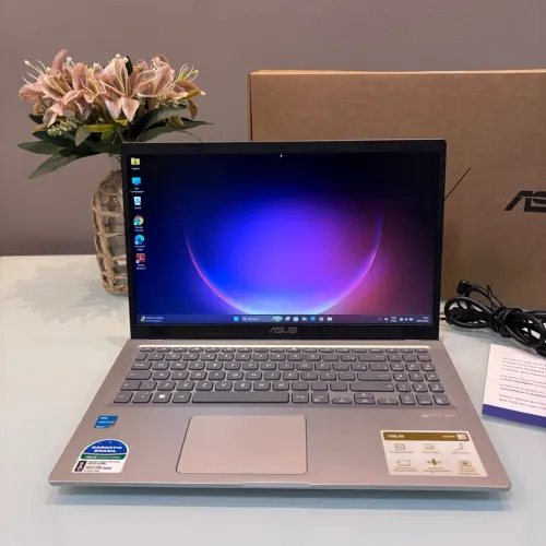 Notebook Asus QuadCore 8GB RAM SSD NVMe FullHD Windows 11 Bateria Ótima