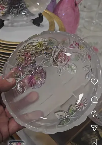 Decoração 6 pratos de cristal com relevo floral colorido da linha da Soga Glass Japan,