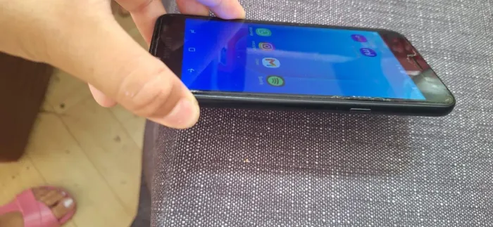 Smartphone Samsung Galaxy J2 Core Usado em Perfeito Estado