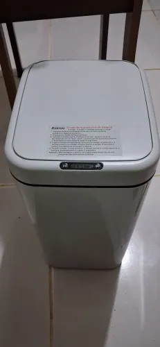 Lixeira com Sensor Automático Inteligente