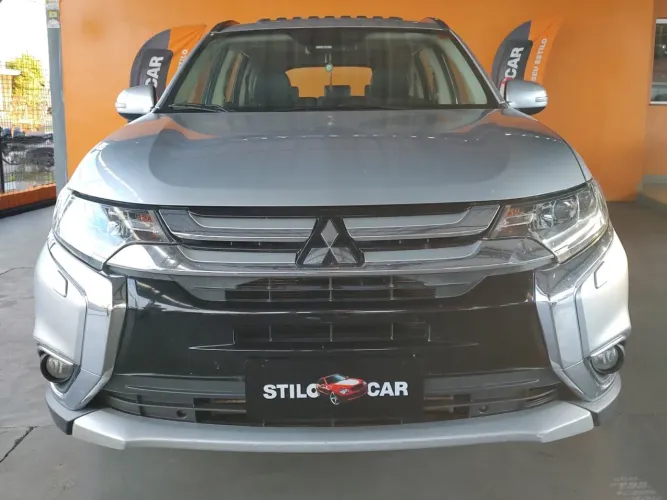 Mitsubishi Outlander 2.2 165cv Diesel Aut. 2016