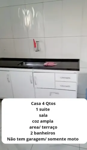4 Qtos, 1 suite, sala, coz, 2 banheiro, varanda/ terraço. Não tem garagem. Só moto