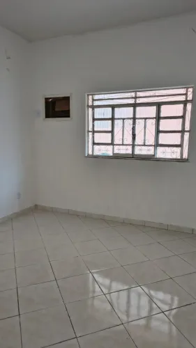 Alugo casa Jardim Alcântara