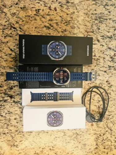 Samsung Galaxy Watch Ultra 2025 (LTE) - 47 mm