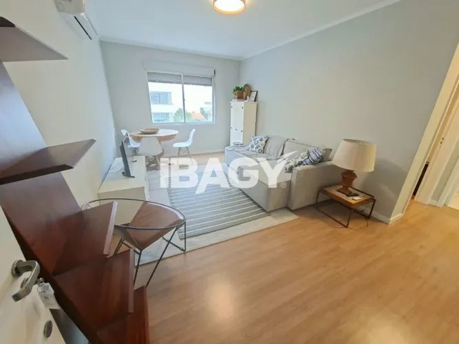 Excelente Apartamento 1 dormitório(s) em Centro - Florianópolis