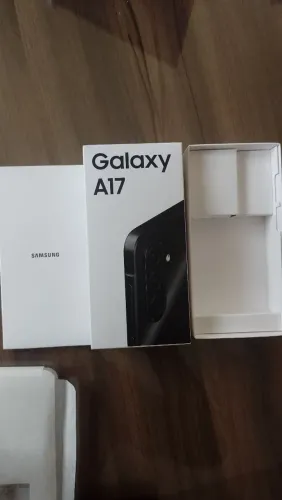 Samsung A17 256GM com 7 dias comprado (CAIXA E NOTA)