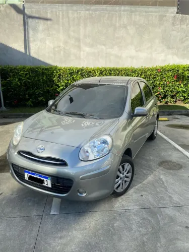 Nissan March S 1.0 16V Flex Fuel 5P 2012