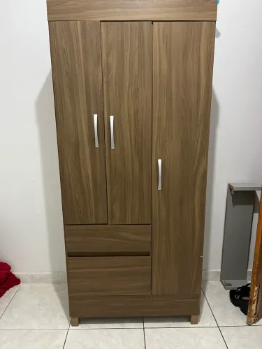 Roupeiro solteiro