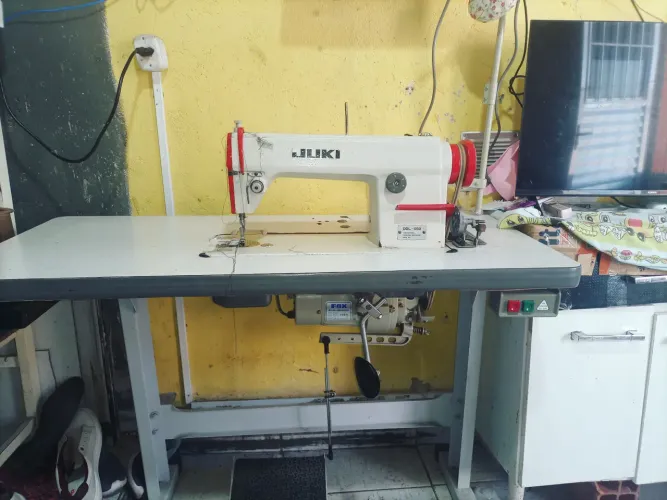 Máquina da Juki DDL - 550 INDUSTRIAL SEWING MACHINE mfg. No.
