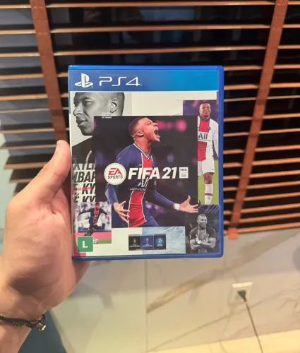 FIFA 21