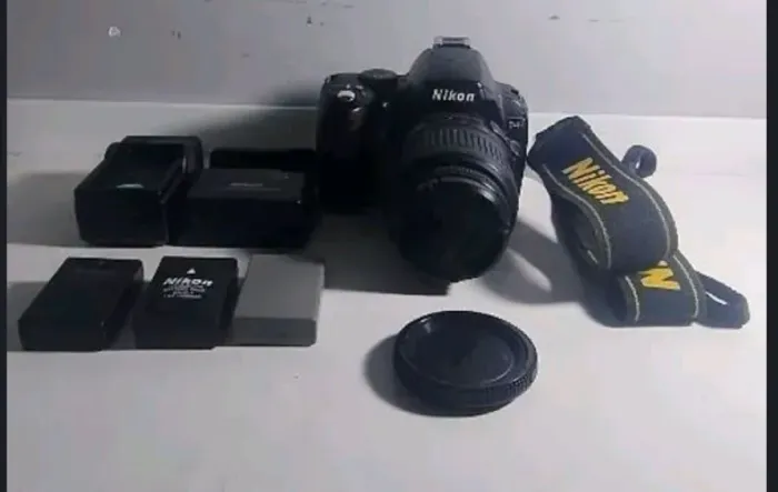 Nikon D40