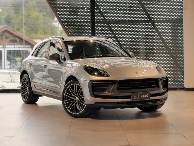 Porsche Macan T 2.0 Turbo 2025