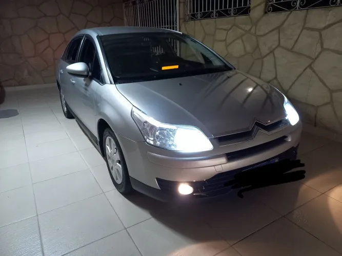 Citroen C4 Pallas GLX 2.0/ 2.0 Flex Aut. 2013