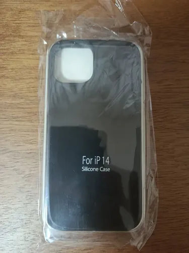 Capinha Silicone Aveludada iPhone 14 Preta - Nova Na Embalagem