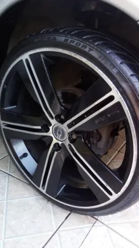 Rodas Aro 18" 4x100 sem pneus