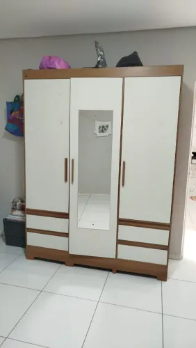 Guarda roupa