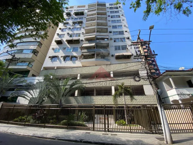 Cobertura com 4 quartos, 220m² - venda por 840.000 ou aluguel por 5.000/mês - Icaraí - Nit