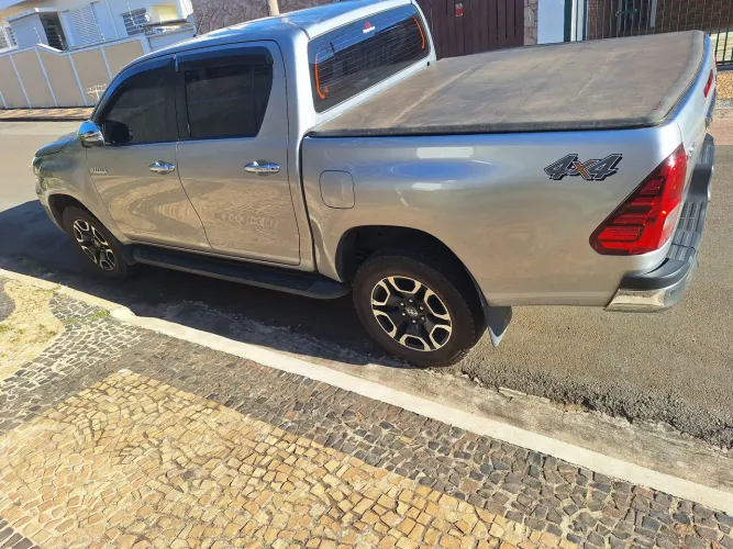 Toyota Hilux CD SRV 4X4 2.8 TDI Diesel Aut. 2024
