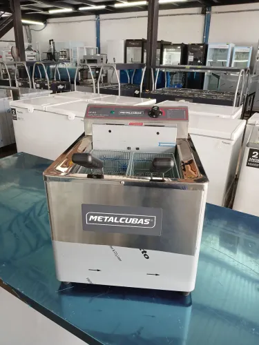 Fritadeira Elétrica Água e Óleo 18 Litros 5500 W GFAO 18