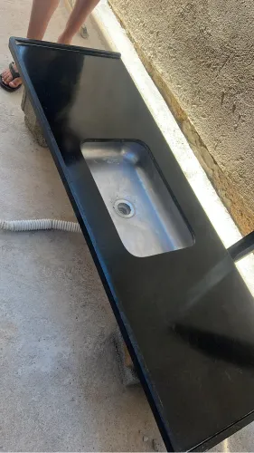 Vende -se pia de cozinha com pia inox