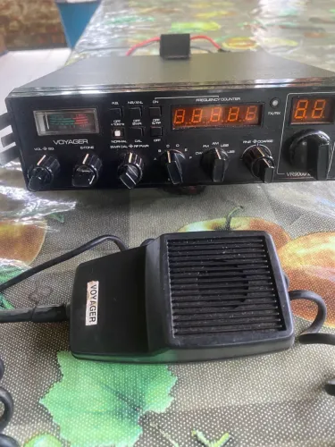 Rádio amador voagem VR  9000 