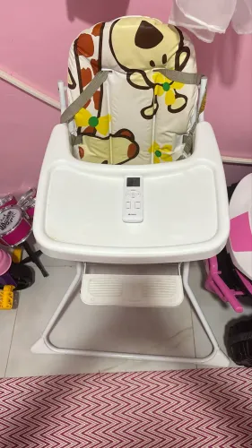 Cadeira de alimentação bebê