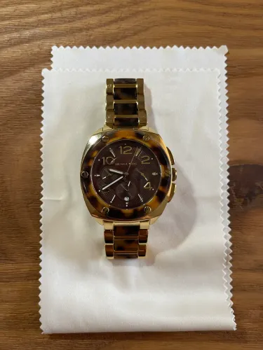 Relógio Michael Kors mk-5593 dourado