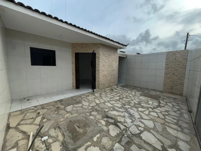 Casa com 2 dormitórios à venda, 50 m² por R$ 190.000,00 - Paratibe - João Pessoa/PB