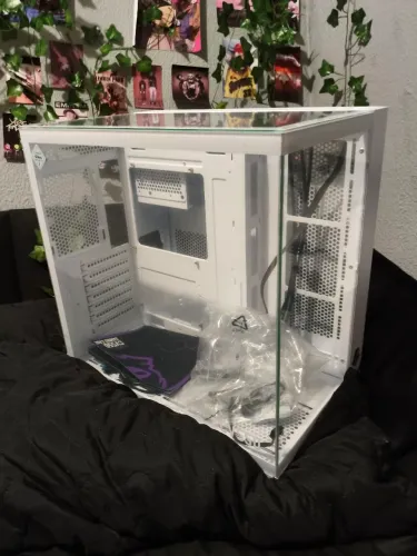 Gabinete Gamer CV550 Branco Vidro Temperado - Novo / Zero Uso (Open Box)