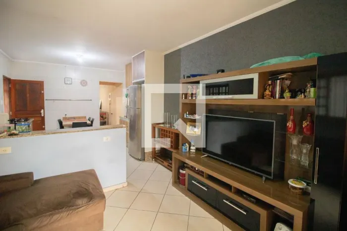 Casa à Venda - Jardim Marisa, 3 Quartos, 200 m2