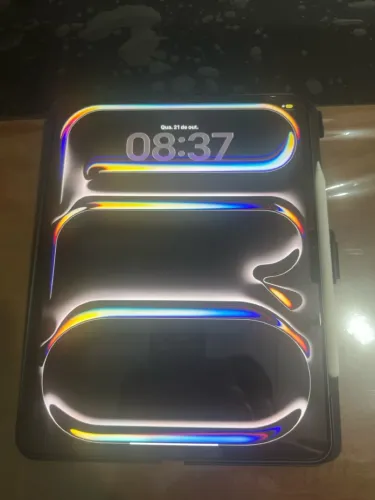 Vendo iPad Pro 13 polegadas M5