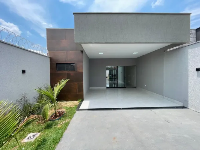 Casa, 3 quartos, 1 suíte, 115 m², 3 vagas no Cardoso Continuação em Aparecida de Goiânia