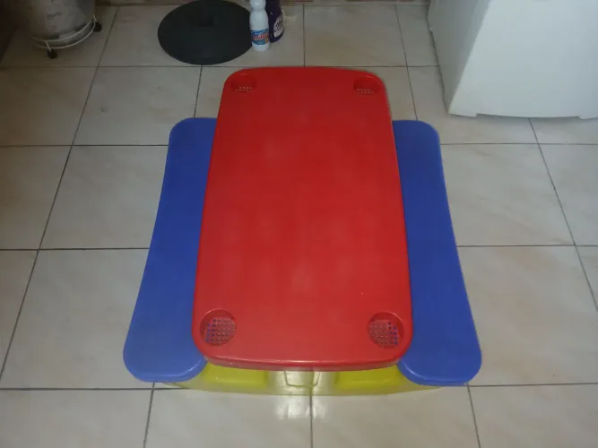 Mesa infantil