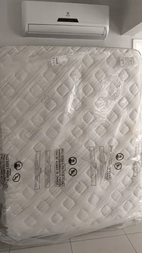 Vendo colchão casal queen de 158x189