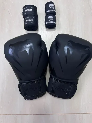 Luva muay thai novíssima