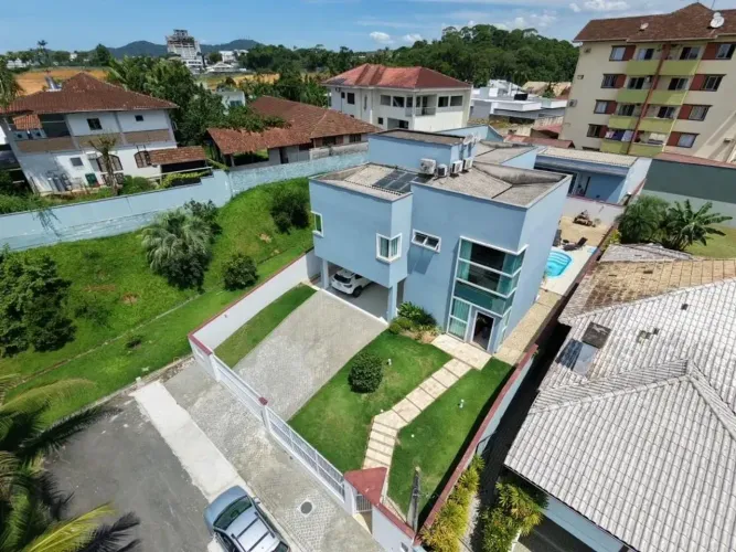 CASA EM CONDOMÍNIO FECHADO no AMÉRICA com 4 quartos para VENDA, 311 m²